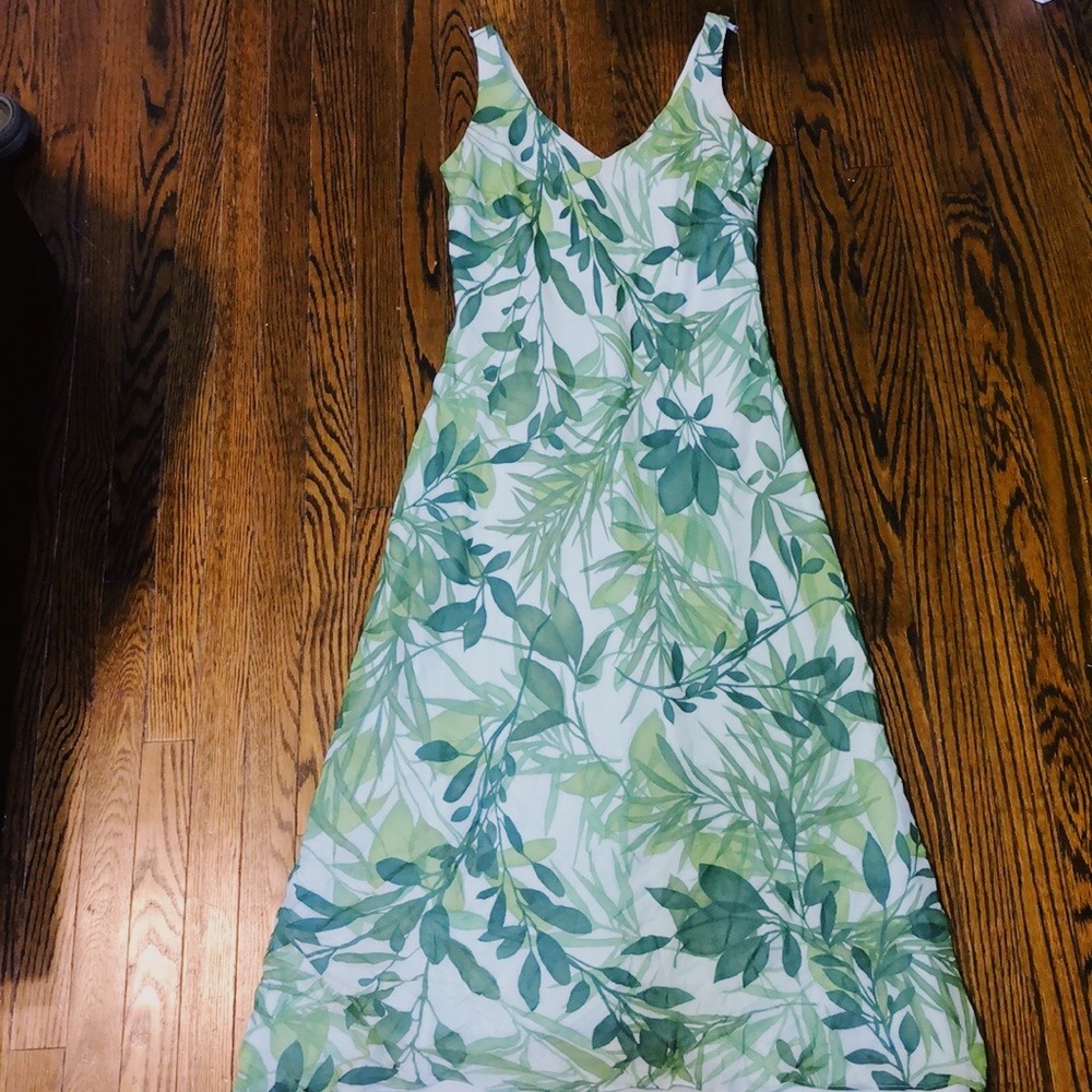 Ann Taylor floral leaf green silk dress